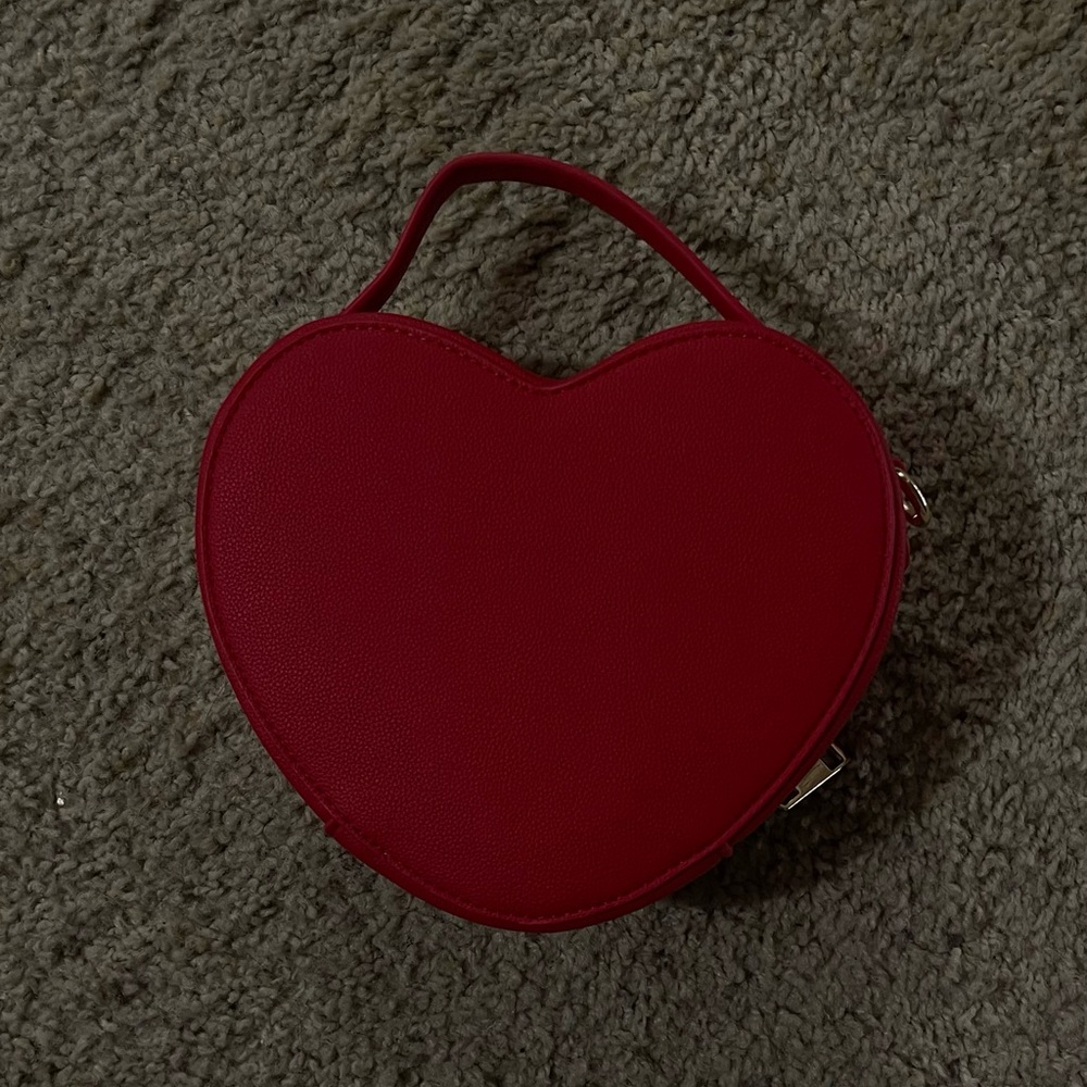 Red Heart Bag